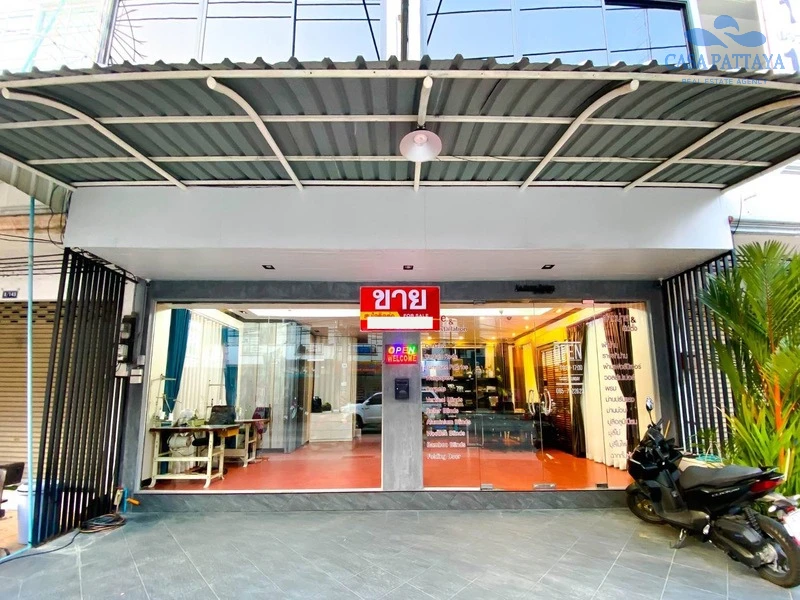 Commercial Building for Sale – 2 Units, 3 Storeys in Central Pattaya