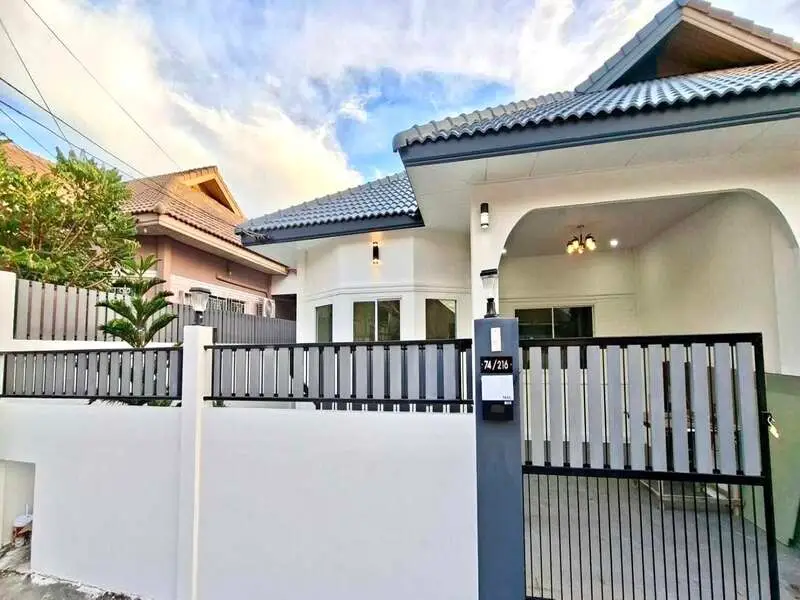 Semi-Detached Home for Sale – Raveeporn Citihome, Nong Mai Kaen