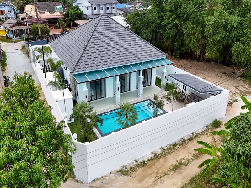 Luxury Pool Villa for Sale in Huay Yai – Brand New