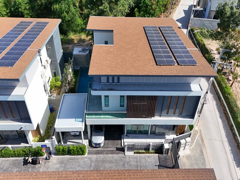 Luxury Pool Villa near Mabprachan Lake