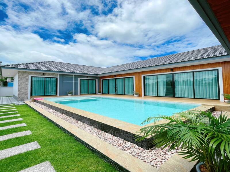 New Pool Villa for Sale near Bang Saray Beach