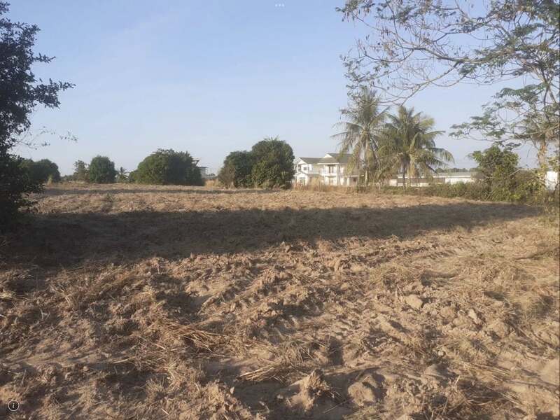 Land for Sale in Thung Klom–Tan Man on the Main Road