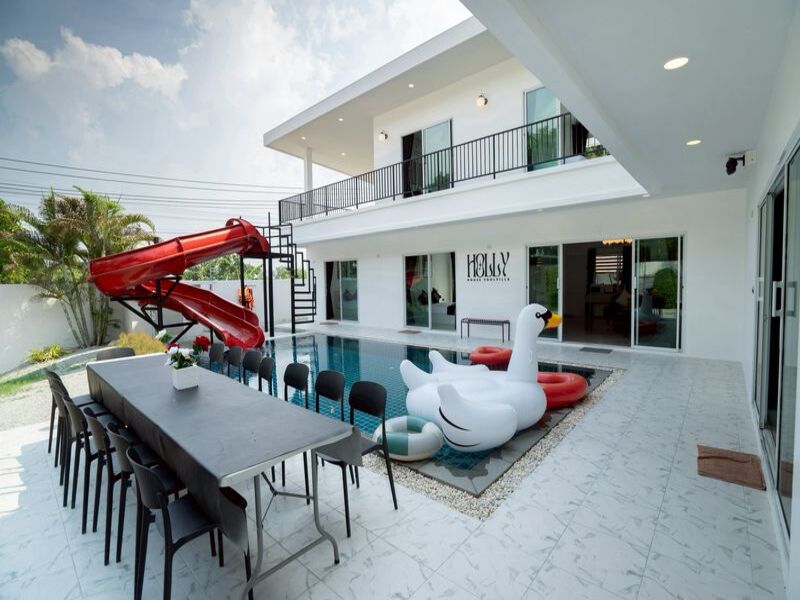 Luxury Pool Villa for Rent or Sale in Huay Yai – Soi Khao Makok 14