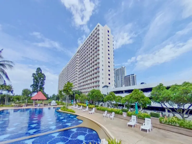 Renovated Condo for Sale at Rimhad Condominium