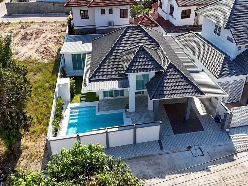 House with Private Pool for Sale in Siam Country Club Pattaya