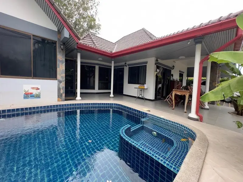Great Deal at Pattaya Land & House Village – Pool Villa