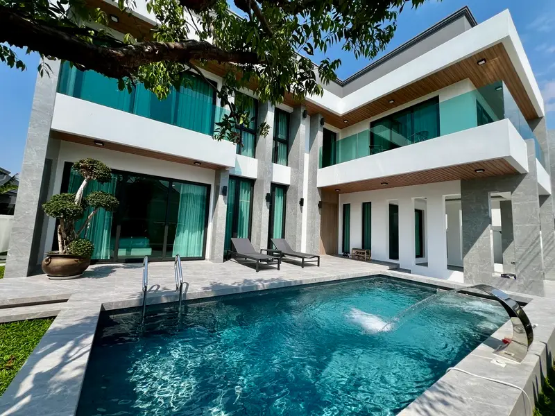 Pool Villa at Impress Village