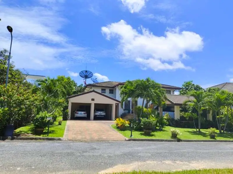 House for Sale in Phoenix Golf Huay Yai Pattaya