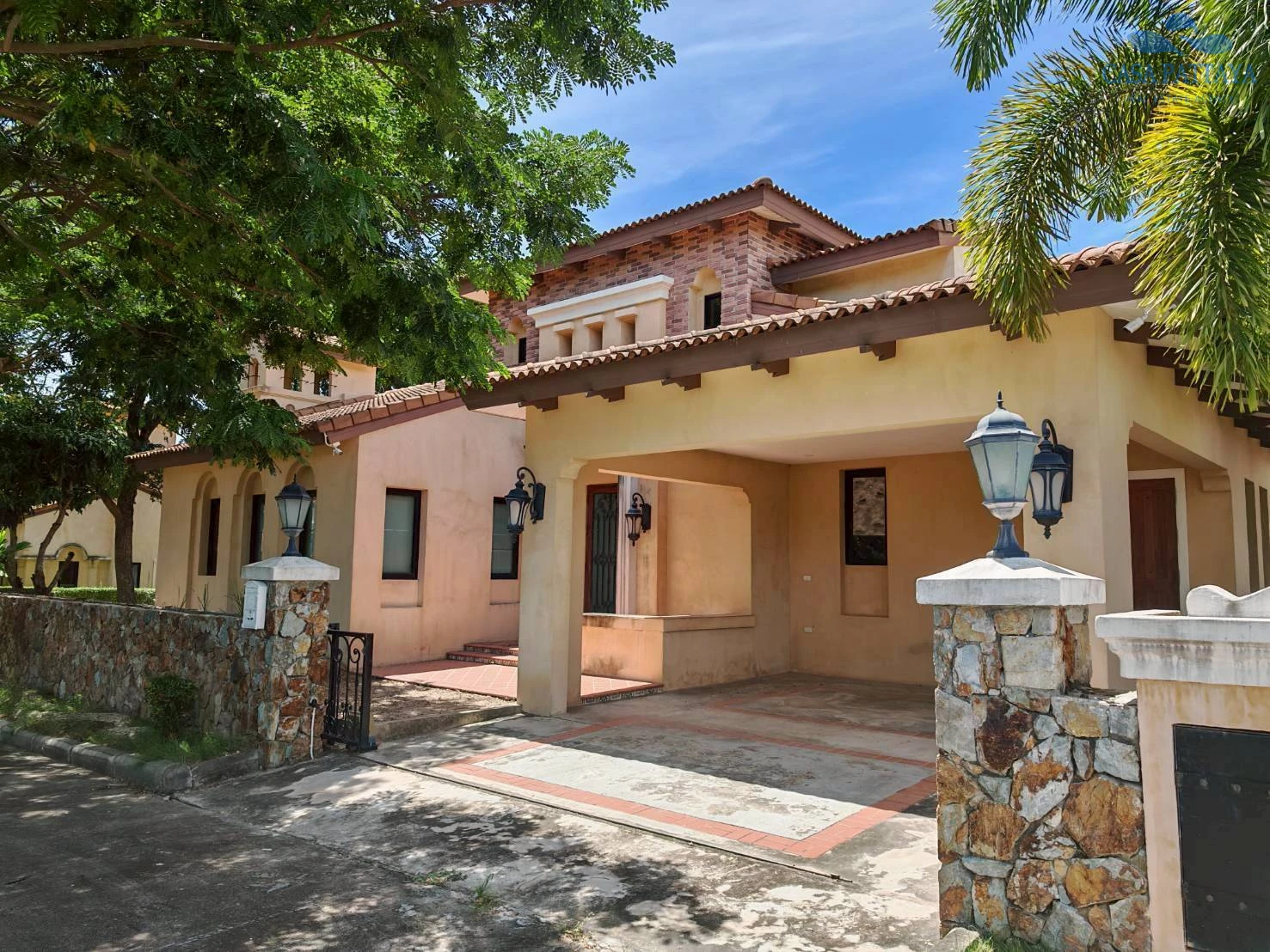 House for Sale & Rent at Nusa Chivani, Na Jomtien 4 Bathrooms
