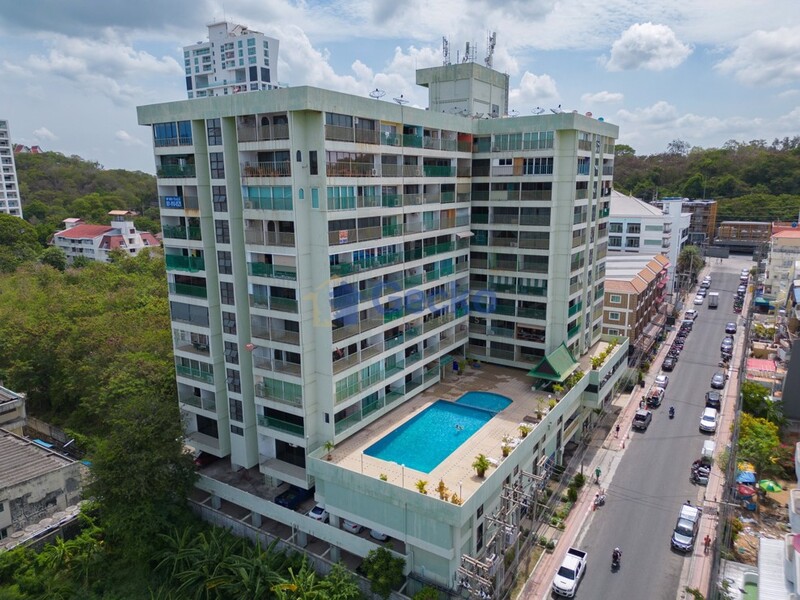 For Sale – Sombat Pattaya Condo, Pratumnak Soi 4 – Distant Sea View