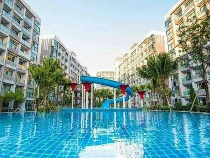 Pool Access Condo for Rent Dusit Grand Park 1